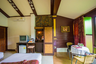 Room thumbnail 1