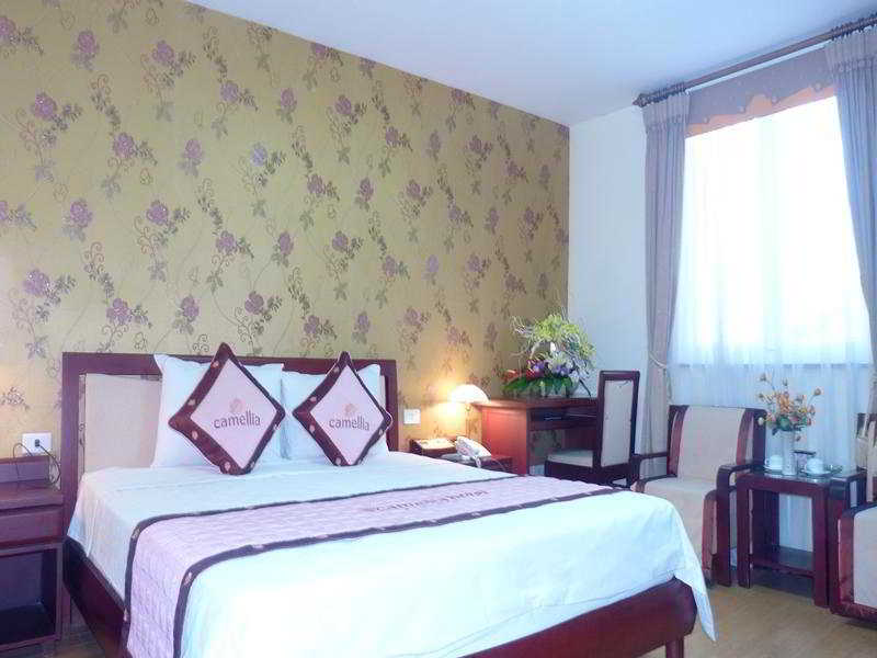 Room thumbnail 2