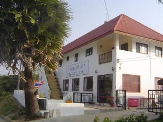 General view thumbnail 9