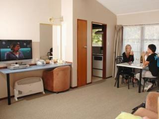 General view thumbnail 3