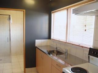General view thumbnail 9