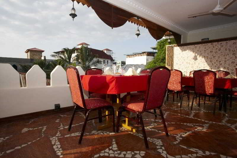 Terrace thumbnail 11