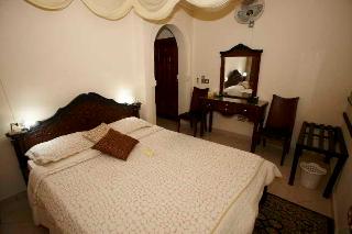 Room thumbnail 6