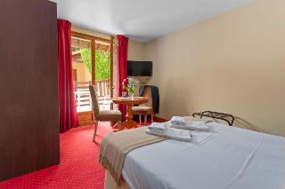 Room Room