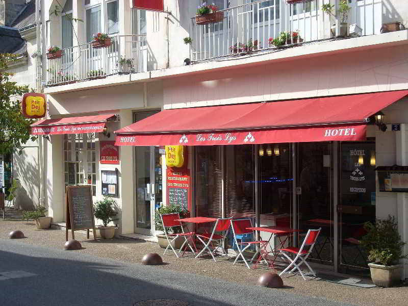 P'Tit Dej-Hotel Tours Sud-Ouest Les Trois Lys, Tours