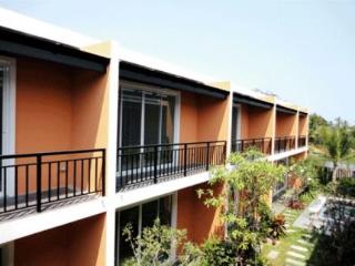 General view thumbnail 8