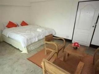 General view thumbnail 9