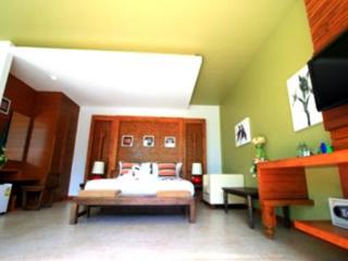 General view thumbnail 2