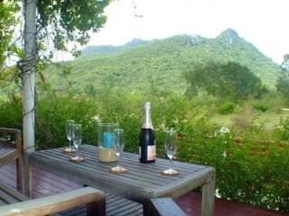 General view thumbnail 6