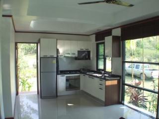 General view thumbnail 9