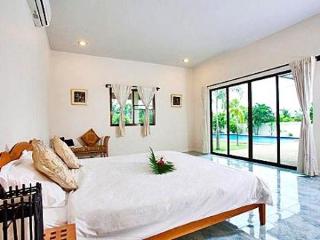 General view thumbnail 3