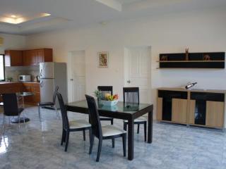 General view thumbnail 11