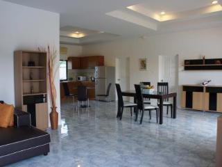 General view thumbnail 12