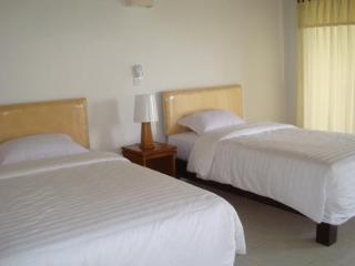 General view thumbnail 3