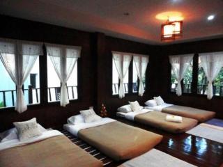 General view thumbnail 1