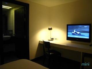 General view thumbnail 6