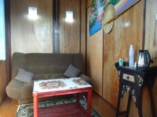 General view thumbnail 2