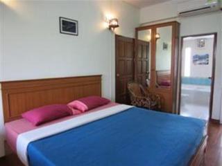 General view thumbnail 3