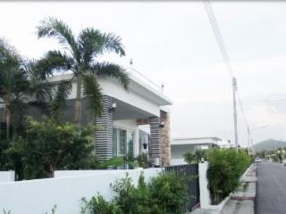 General view thumbnail 5