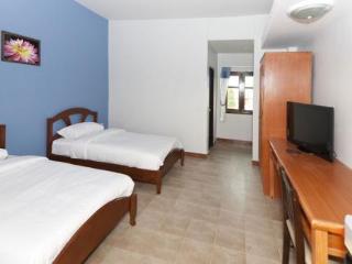 General view thumbnail 6