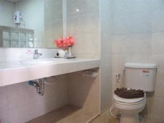 General view thumbnail 8