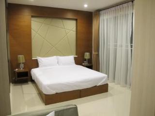 General view thumbnail 2
