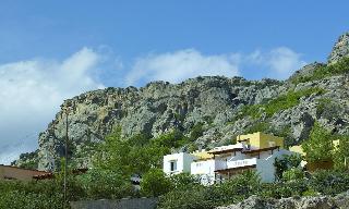 Nakou Village