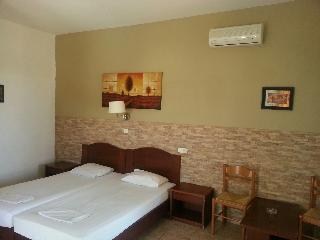 Piskopiano Village Resort