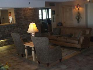 EverSpring Inn & Suites