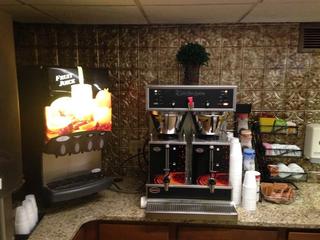 EverSpring Inn & Suites