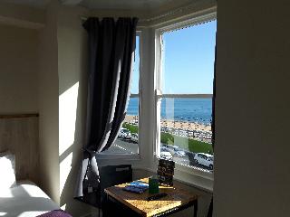 New Madeira, Brighton
