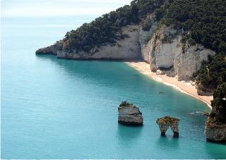 Hotel Baia dei Faraglioni, Puglia