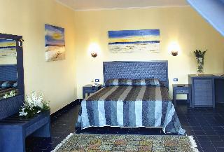 Hotel Baia dei Faraglioni, Puglia