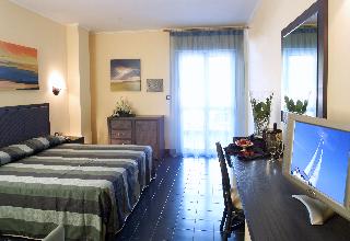 Hotel Baia dei Faraglioni, Puglia