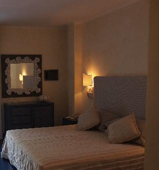 Hotel Baia dei Faraglioni, Puglia