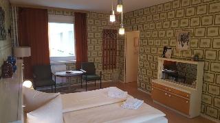 Ostel - Das DDR-Design Hostel, Berlin