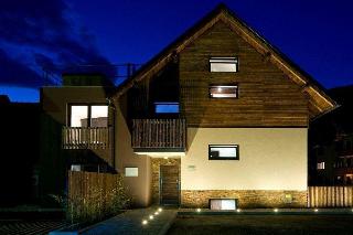 House Neza