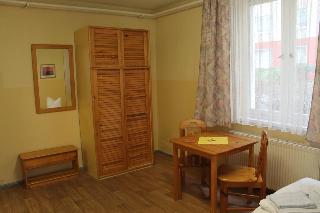 Pension Schwalbenweg, Berlin