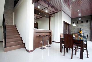 General view thumbnail 3