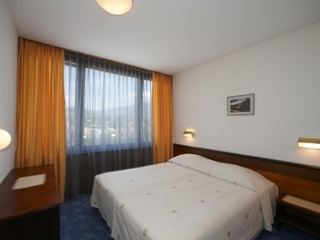 General view thumbnail 10