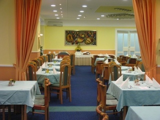 General view thumbnail 12