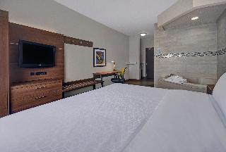 1 King Bed Standard Jetted Tub