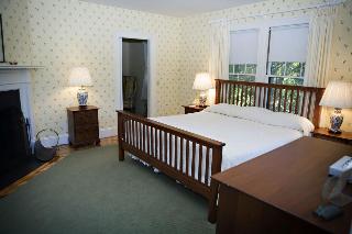Asticou Inn