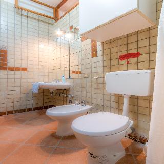 Il Gelso, Puglia