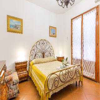Il Gelso, Puglia