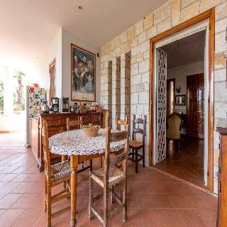 Il Gelso, Puglia