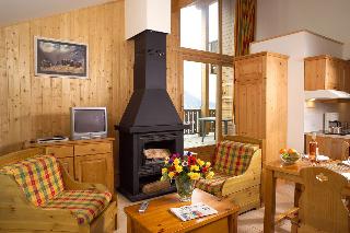 Madame Vacances Les Chalets d'Isola, French Alps