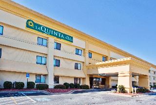 Travelodge by Wyndham Columbus State University