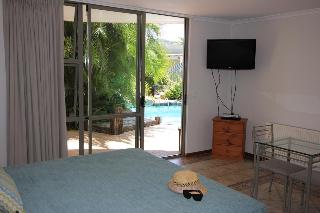 Breakers Motel