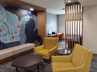 Holiday Inn Express & Suites Antigo By IHG